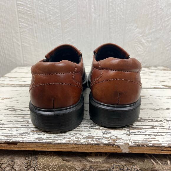 Ecco Leather Dress shoe men’s size 43 (9-9 1/2) Brown slip on Great Condition ! - Picture 3 of 10